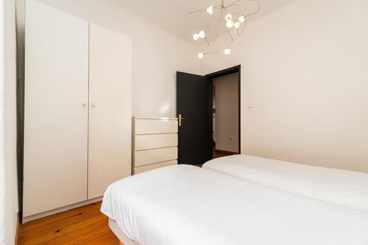 Charming 2 Bedroom Apartment Next To Praca Da Figueira Lisabona Exterior foto