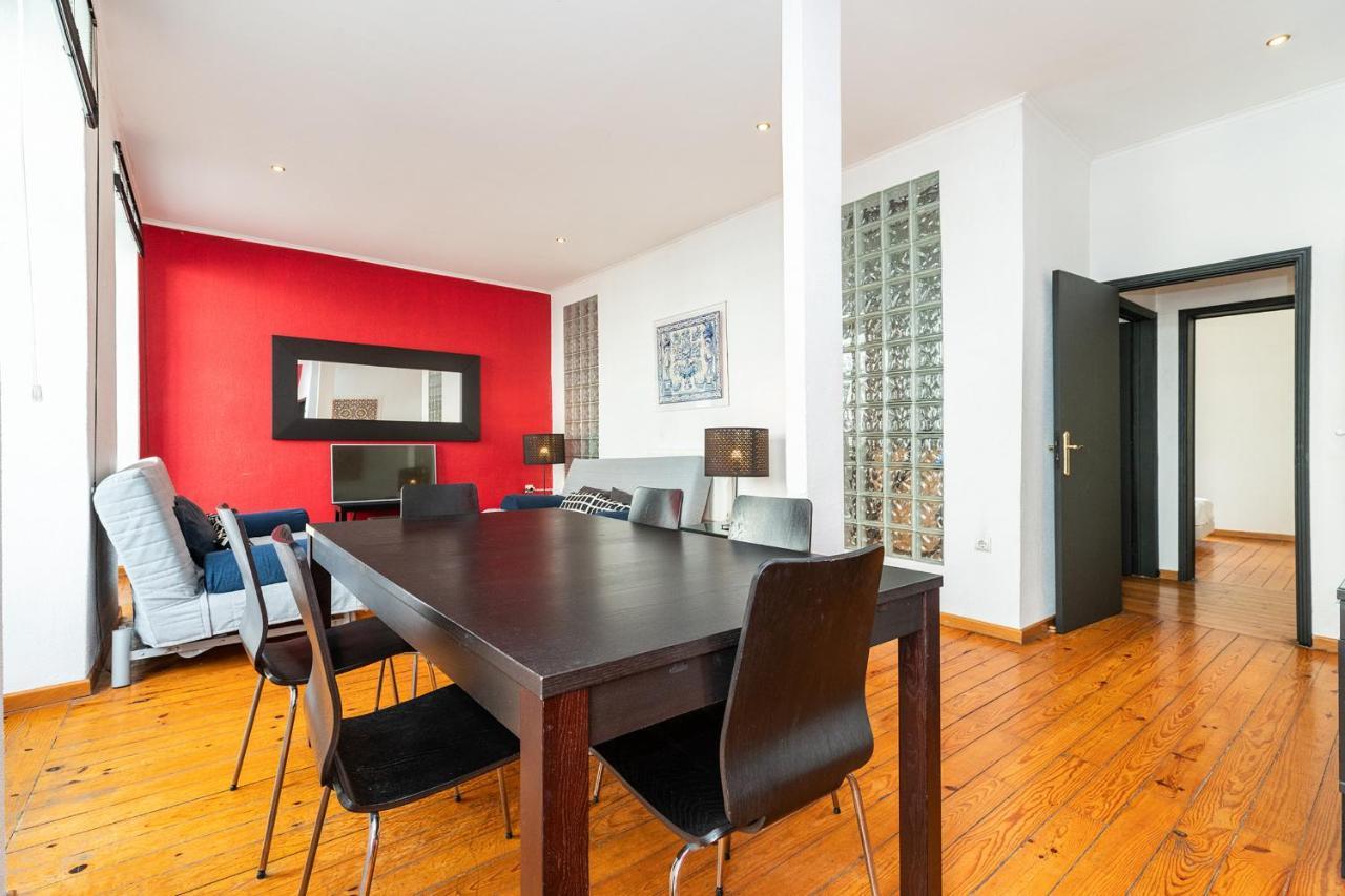 Charming 2 Bedroom Apartment Next To Praca Da Figueira Lisabona Exterior foto