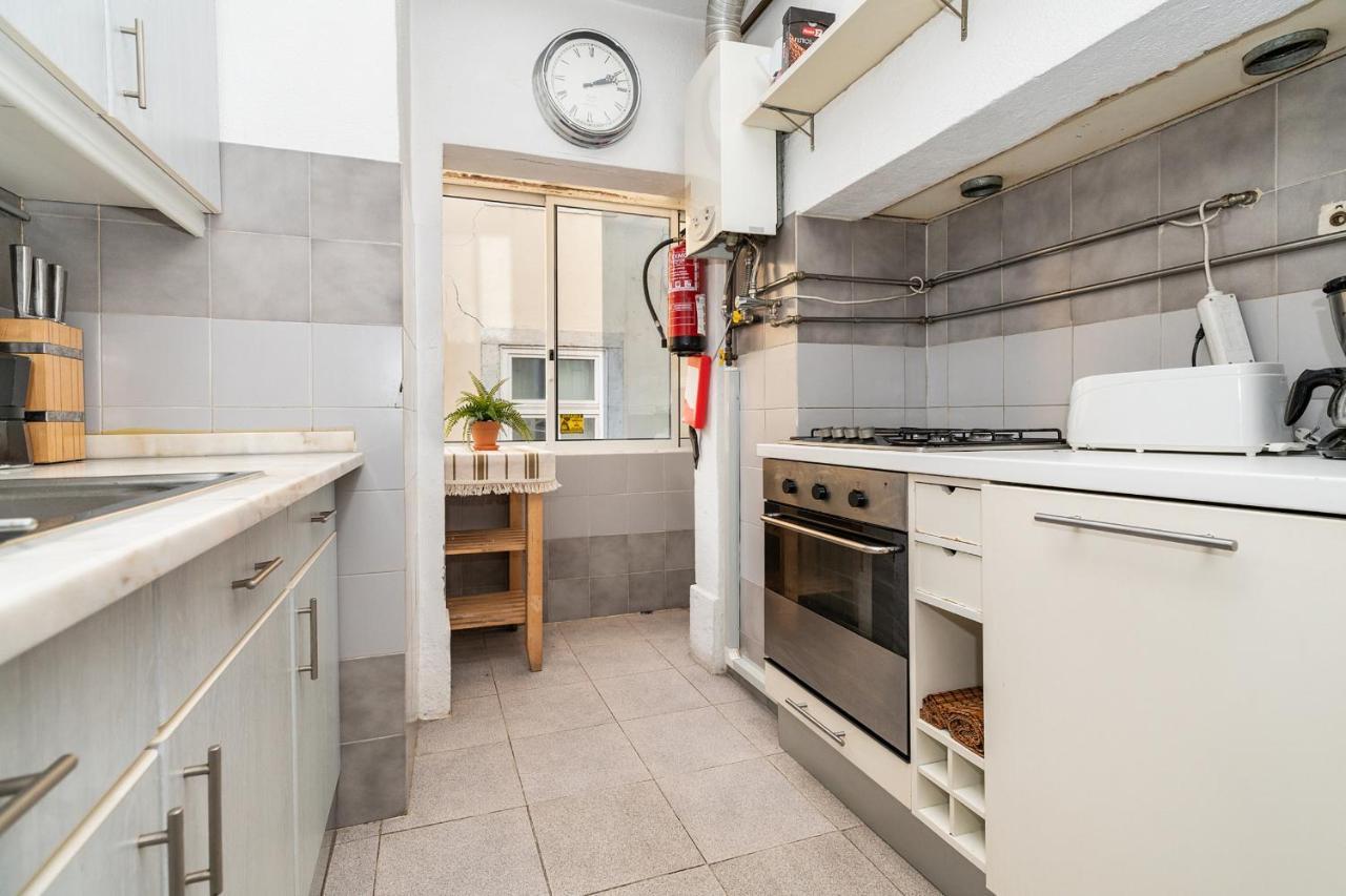 Charming 2 Bedroom Apartment Next To Praca Da Figueira Lisabona Exterior foto